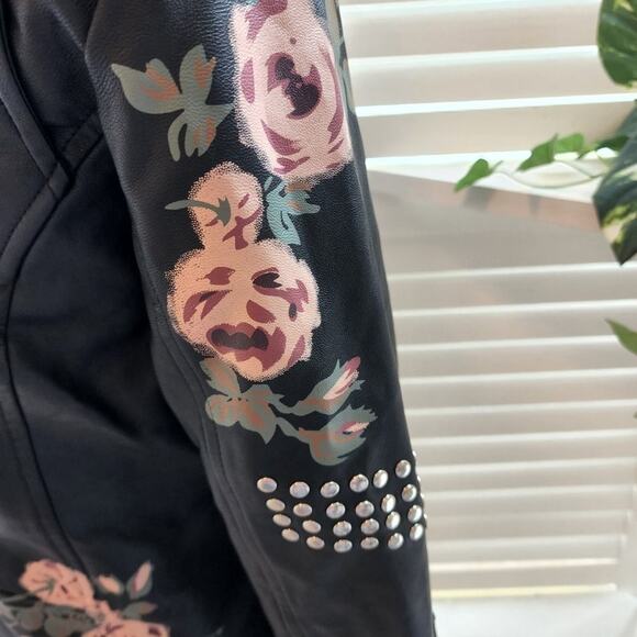 BAGATELLE BLACK EMBROIDERED FAUX LEATHER JACKET SIZE XS - Picture 9 of 11